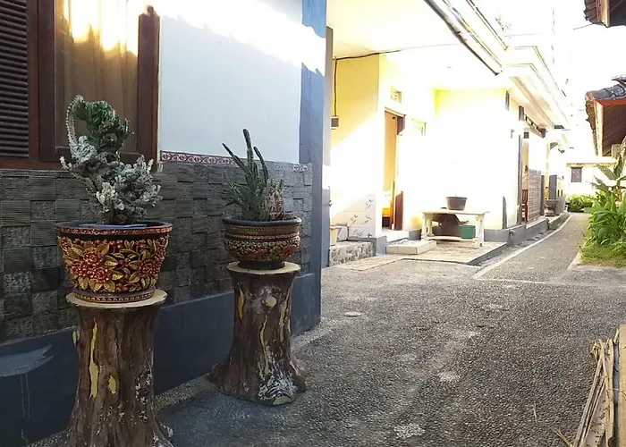 Puri Asri ゲストハウス